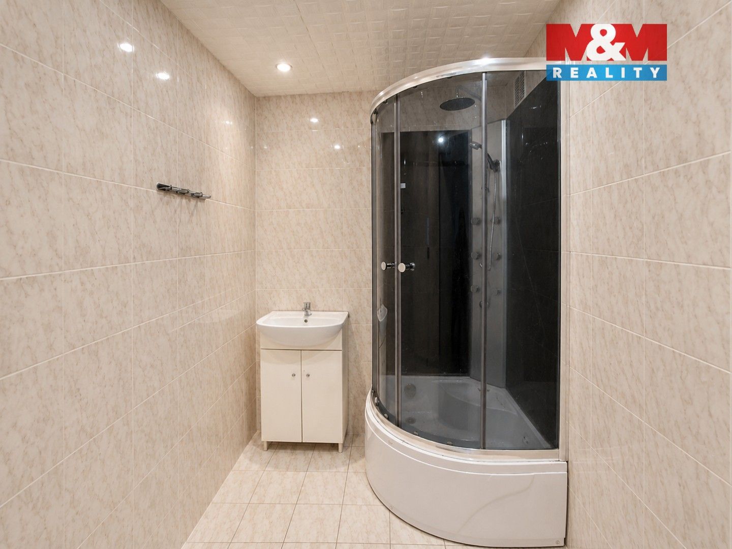 Prodej bytu 3+1 75 m² - foto 2