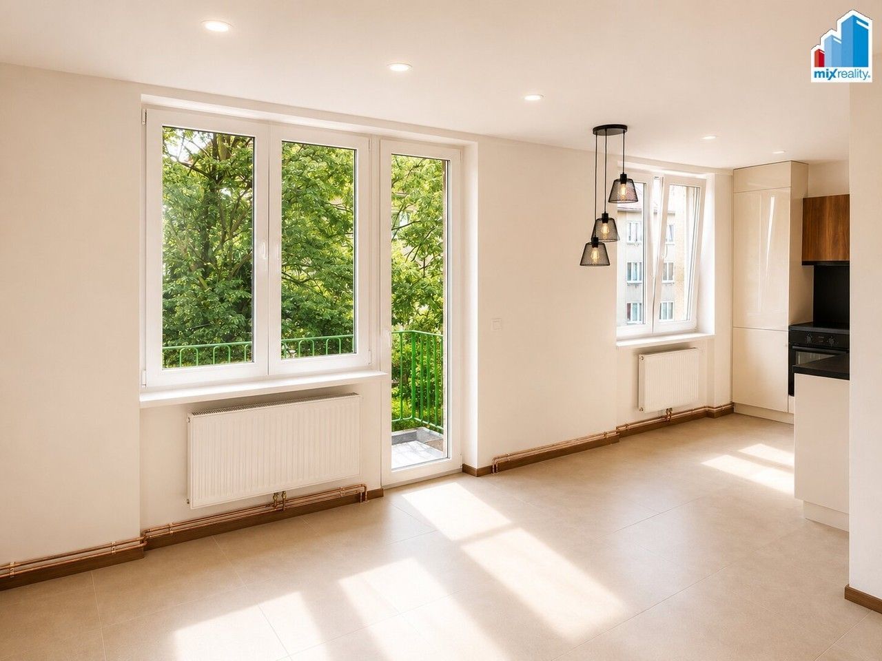 Pronájem bytu 2+kk 60 m² - foto 3