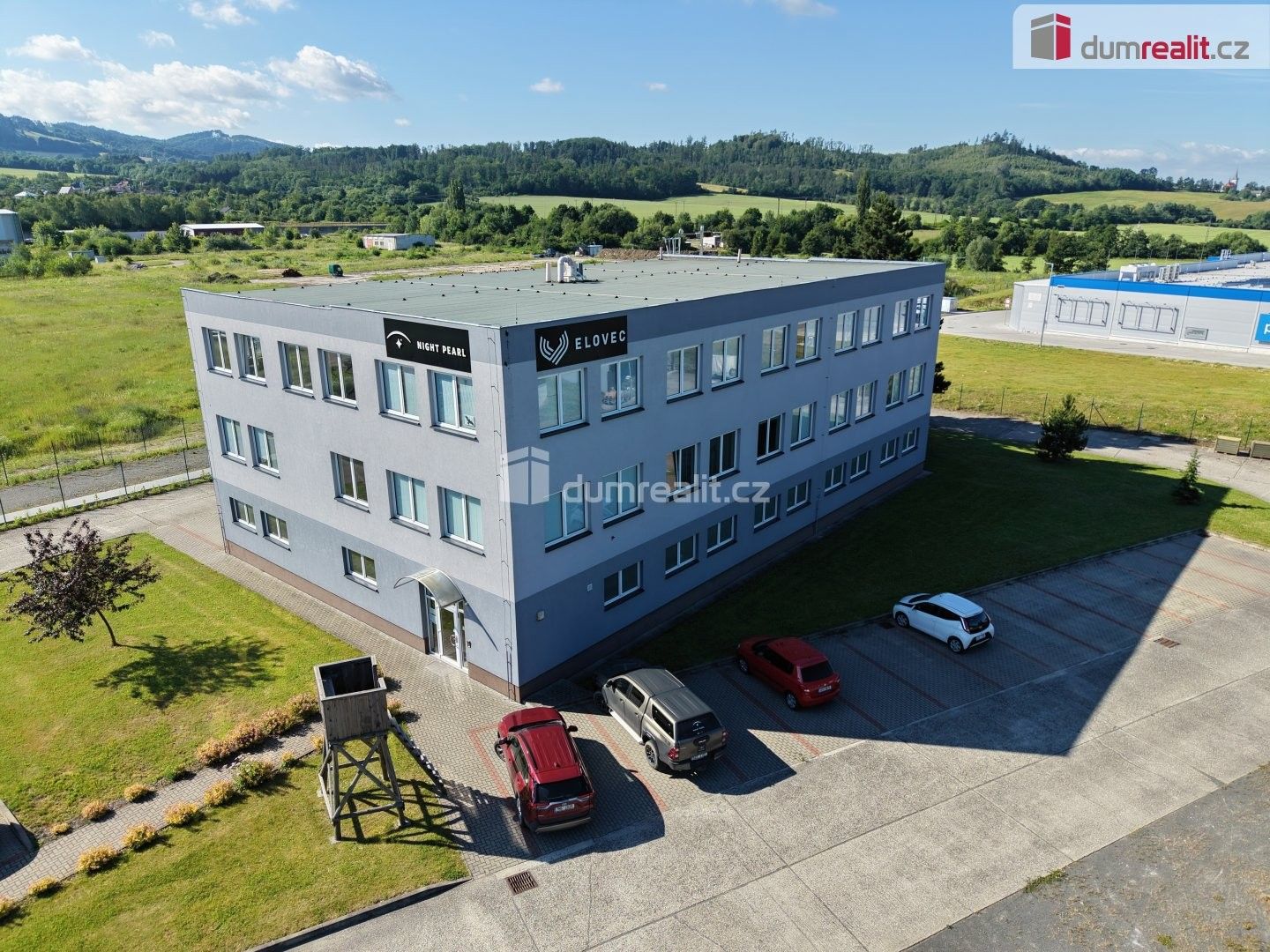 Prodej komerčního prostoru 1592 m² - foto 3