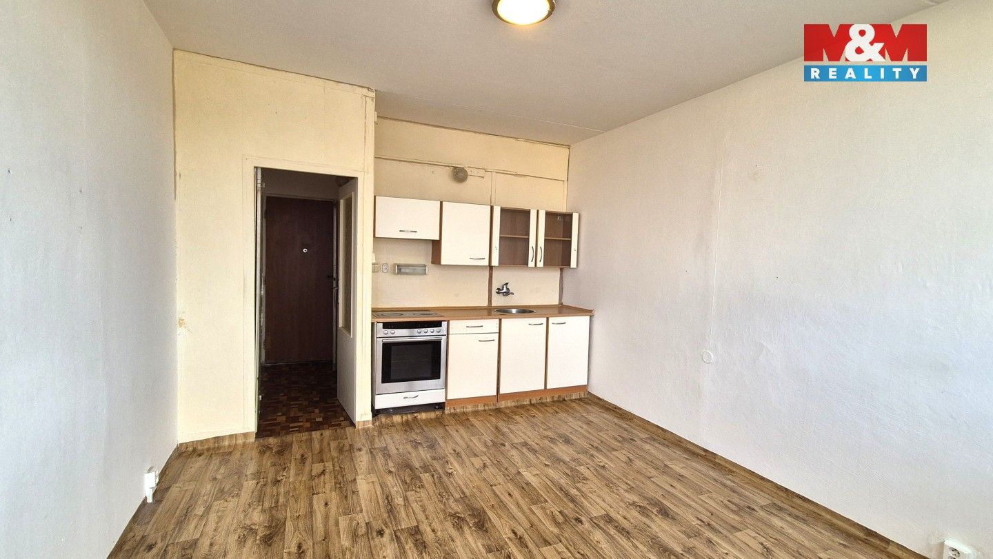 Pronájem bytu 1+kk 22 m² - foto 3