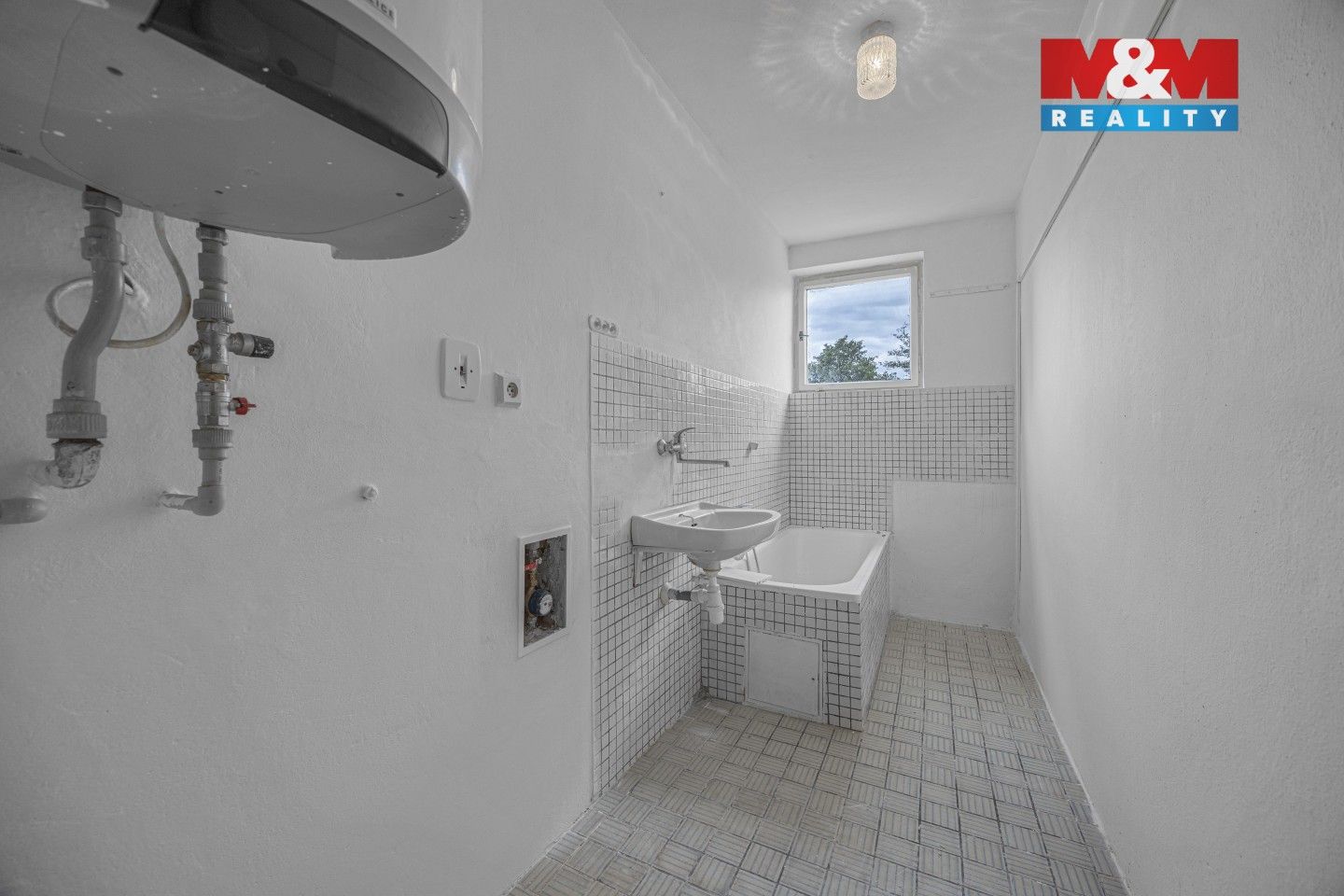 Pronájem bytu 4+1 98 m² - foto 7