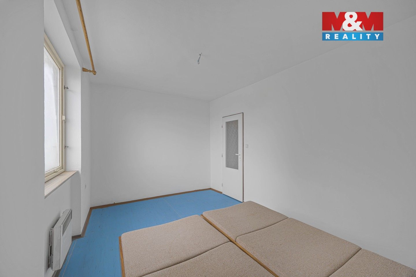 Pronájem bytu 4+1 98 m² - foto 12