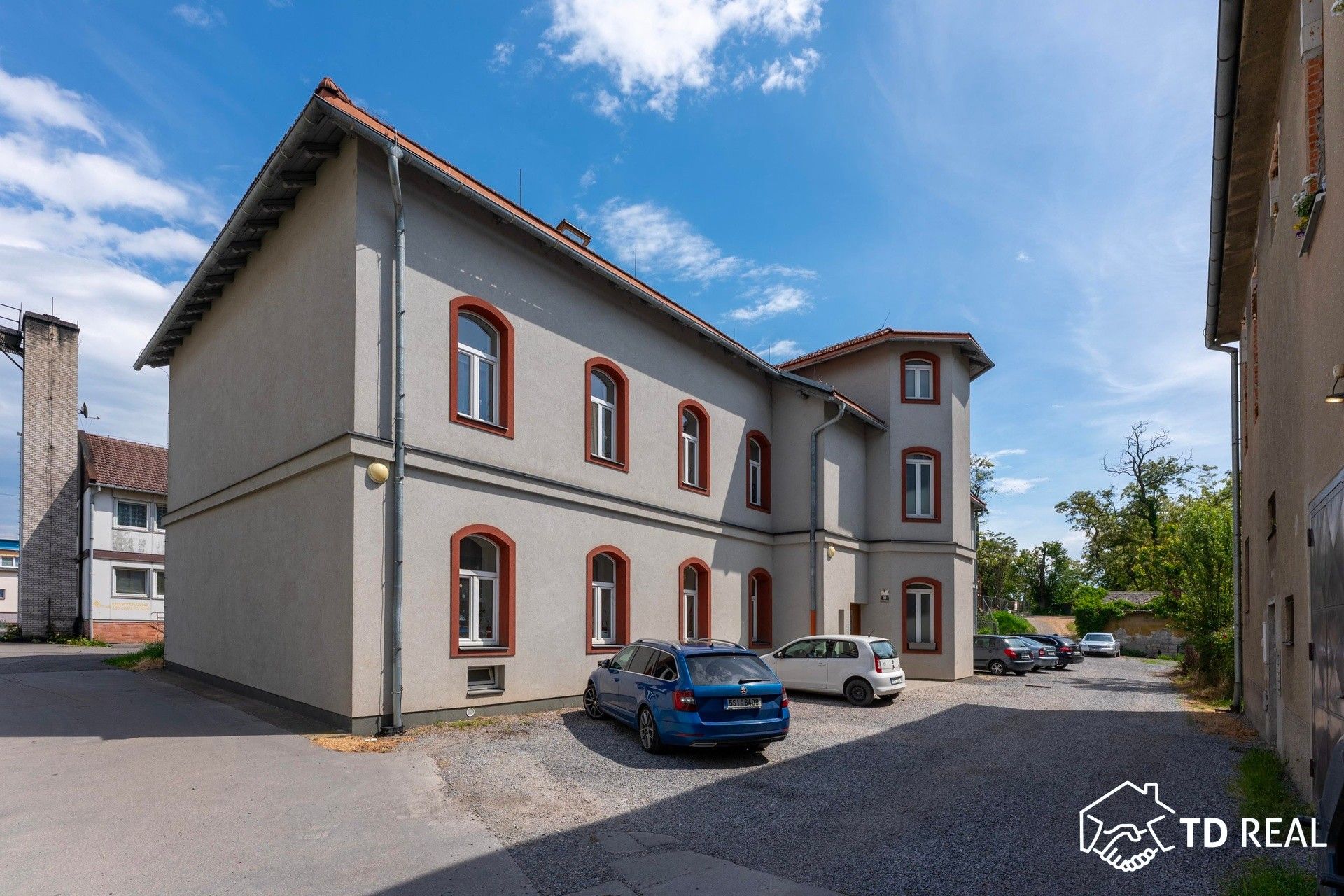 Prodej bytu 1+kk 47 m² - foto 1