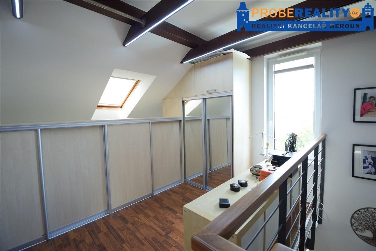Pronájem bytu 5+kk 105 m² - foto 19