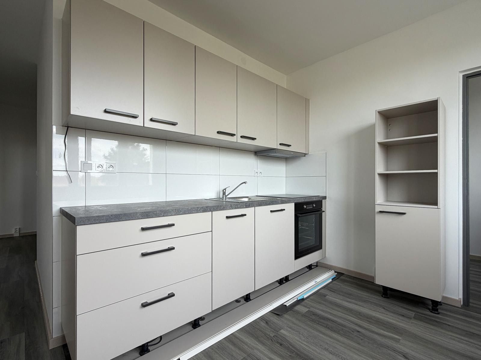 Prodej bytu 2+1 56 m² - foto 1
