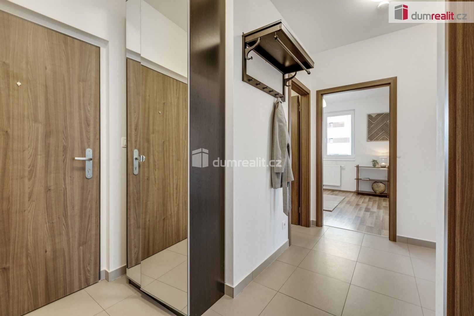 Prodej bytu 3+kk 72 m² - foto 1