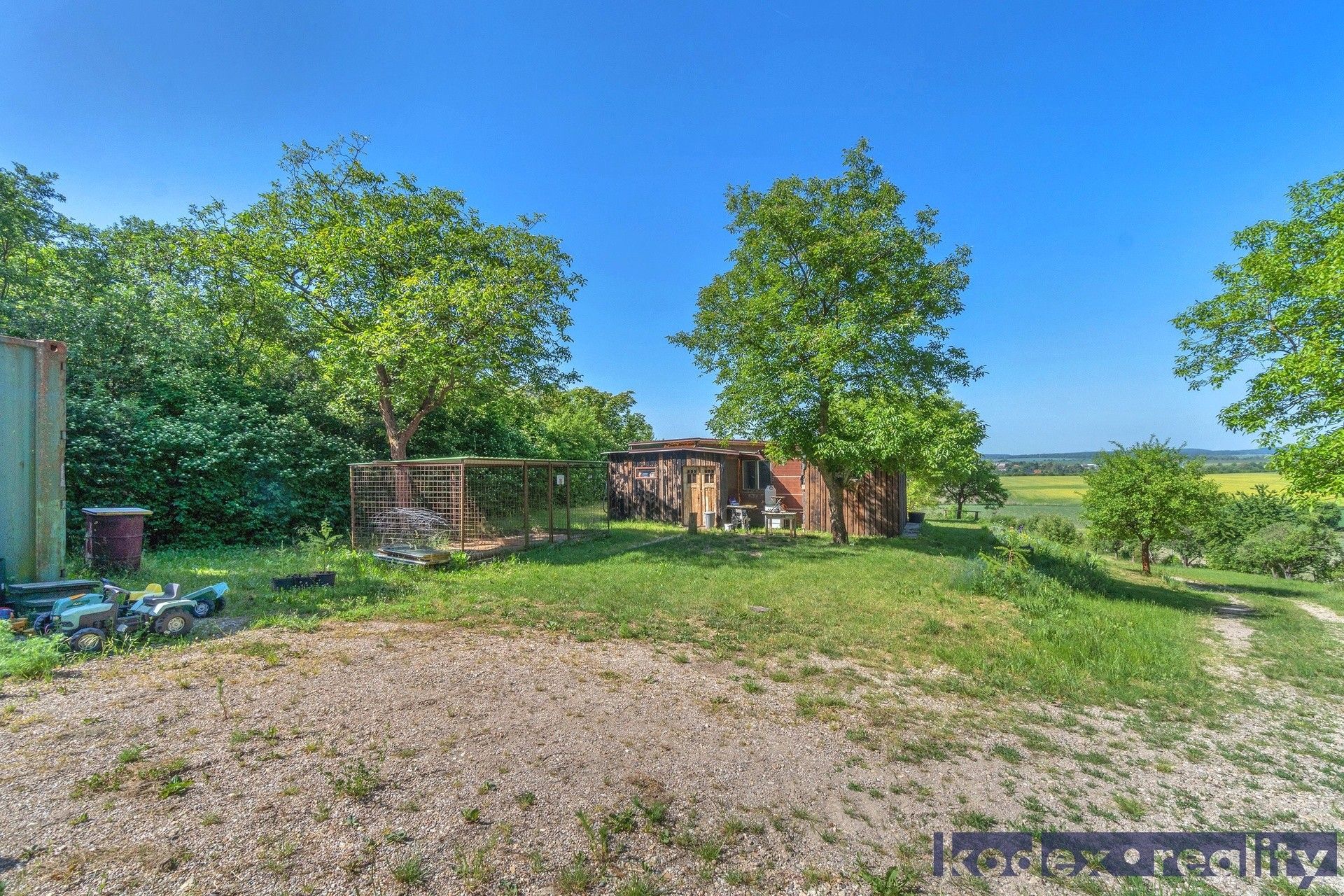 Prodej pozemku 8945 m² - foto 13