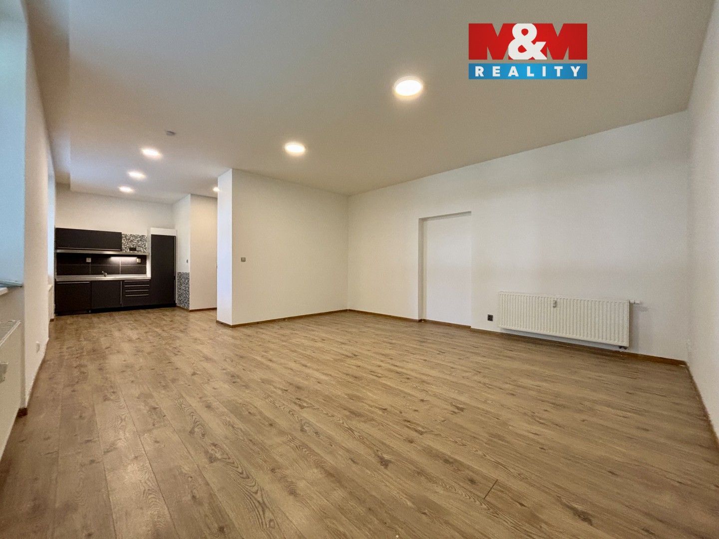 Pronájem bytu 1+kk 57 m² - foto 1