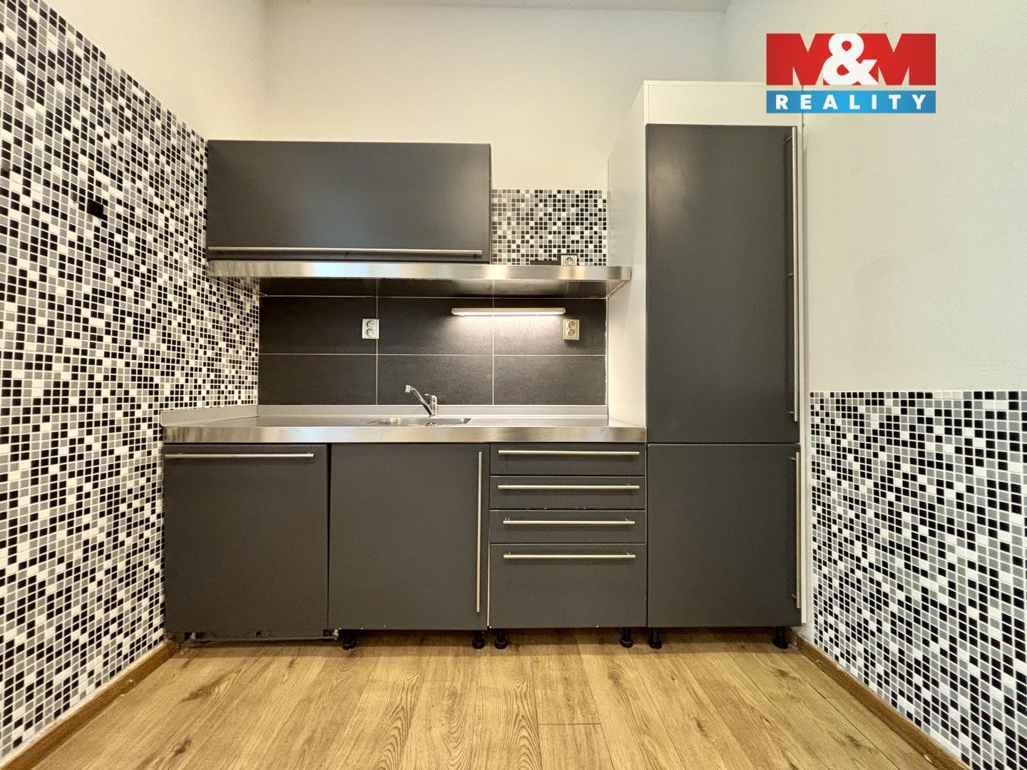 Pronájem bytu 1+kk 57 m² - foto 4