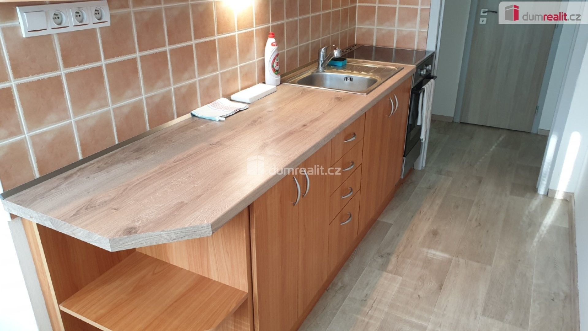 Pronájem bytu 2+1 52 m² - foto 2