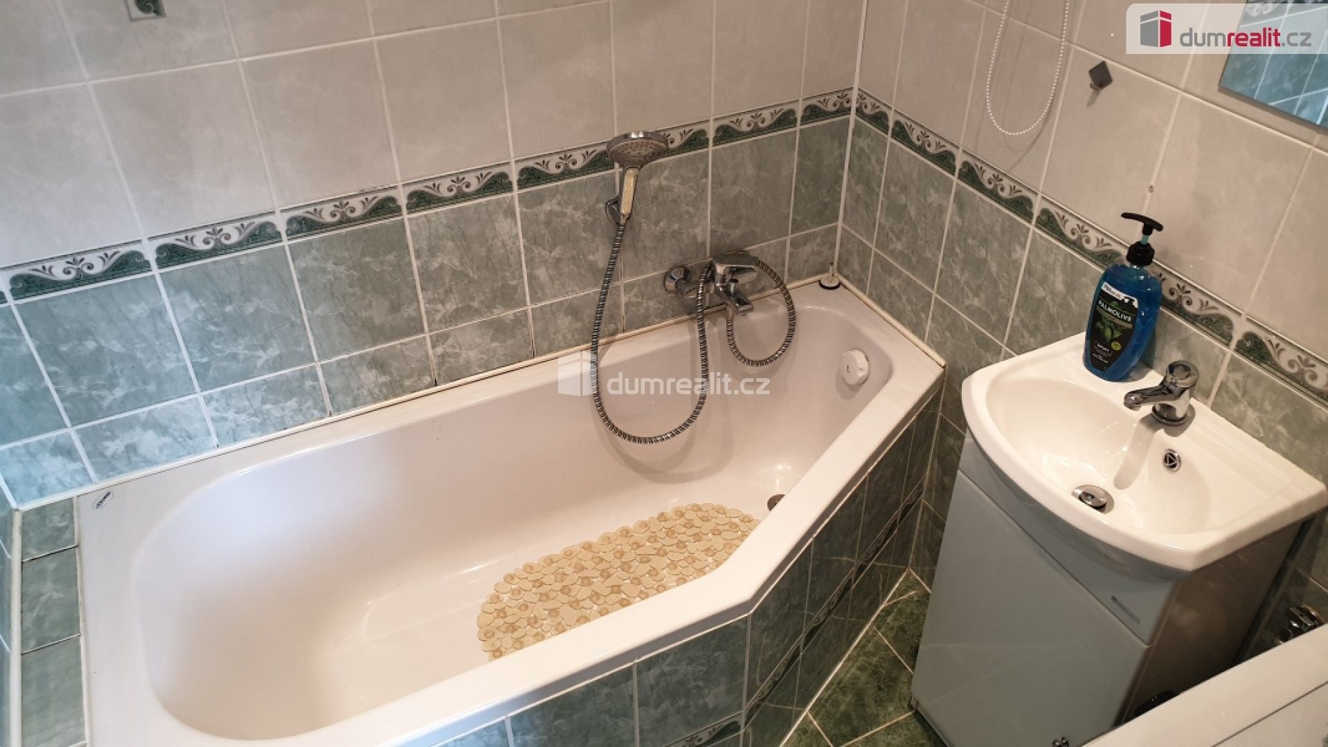 Pronájem bytu 2+1 52 m² - foto 4