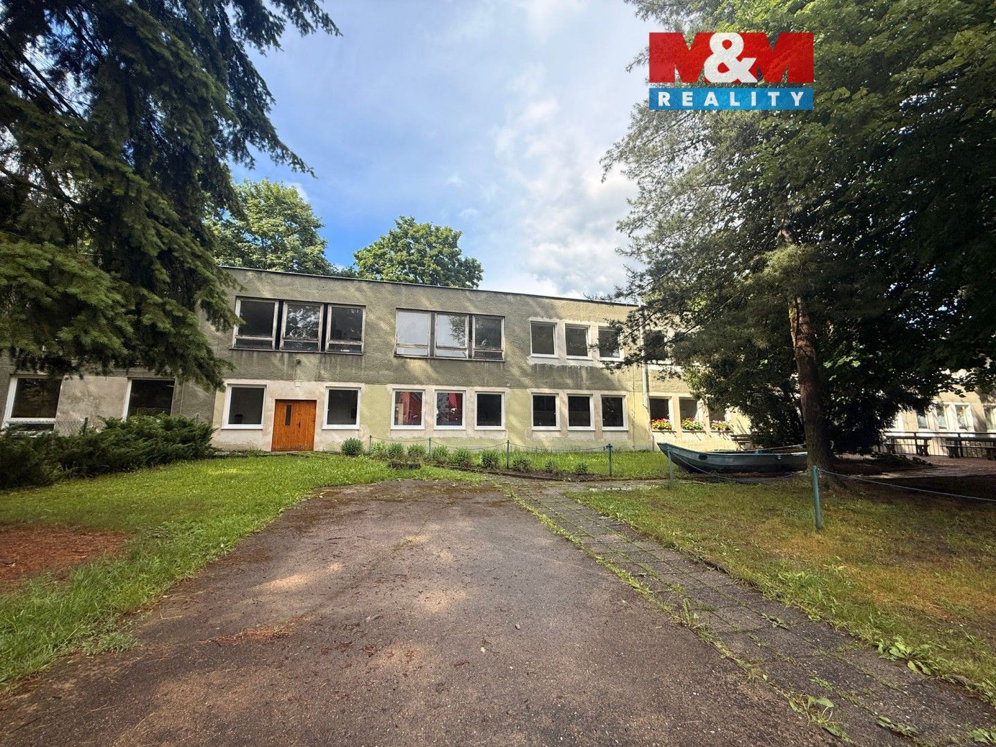 Pronájem komerčního prostoru 150 m² - foto 1