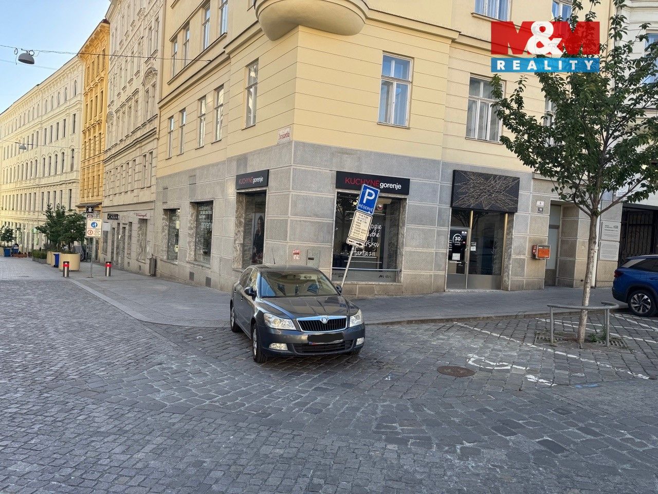 Pronájem komerčního prostoru 108 m² - foto 13