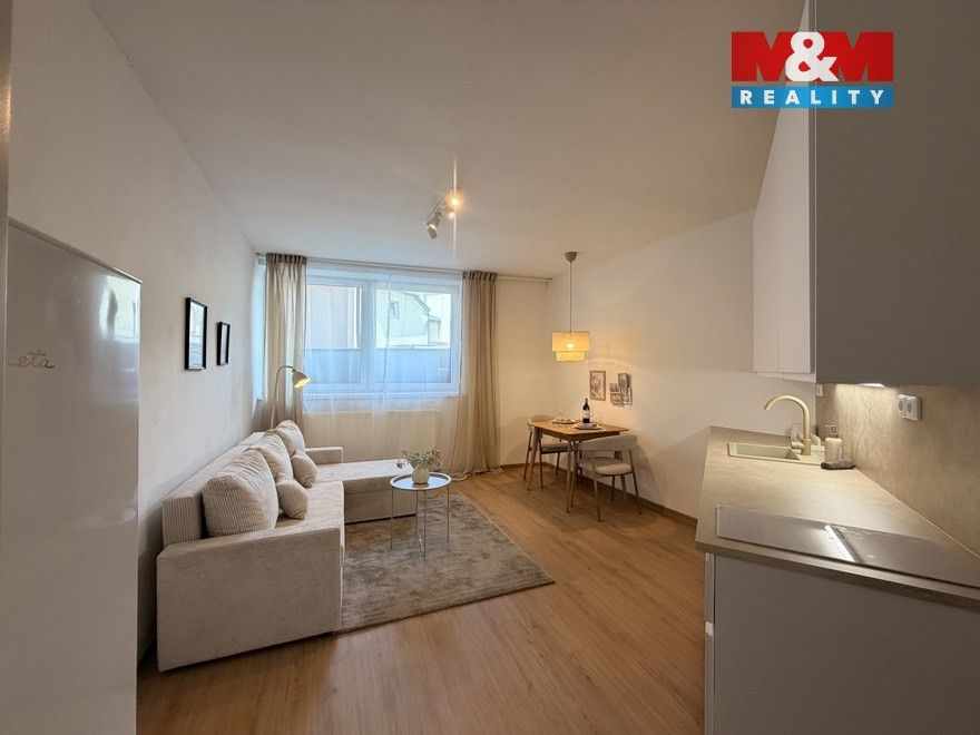 Pronájem bytu 1+kk 28 m² - foto 2
