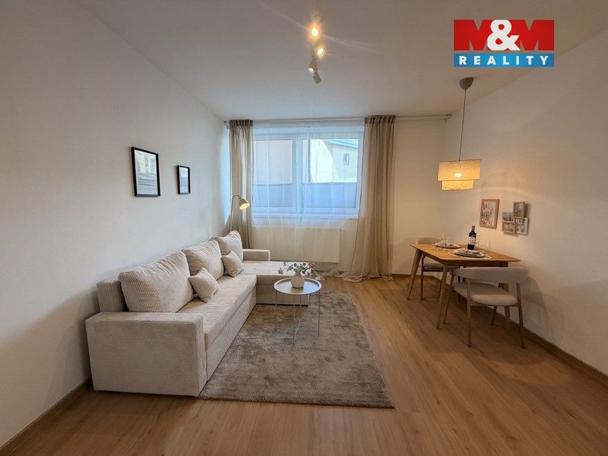 Pronájem bytu 1+kk 28 m² - foto 3