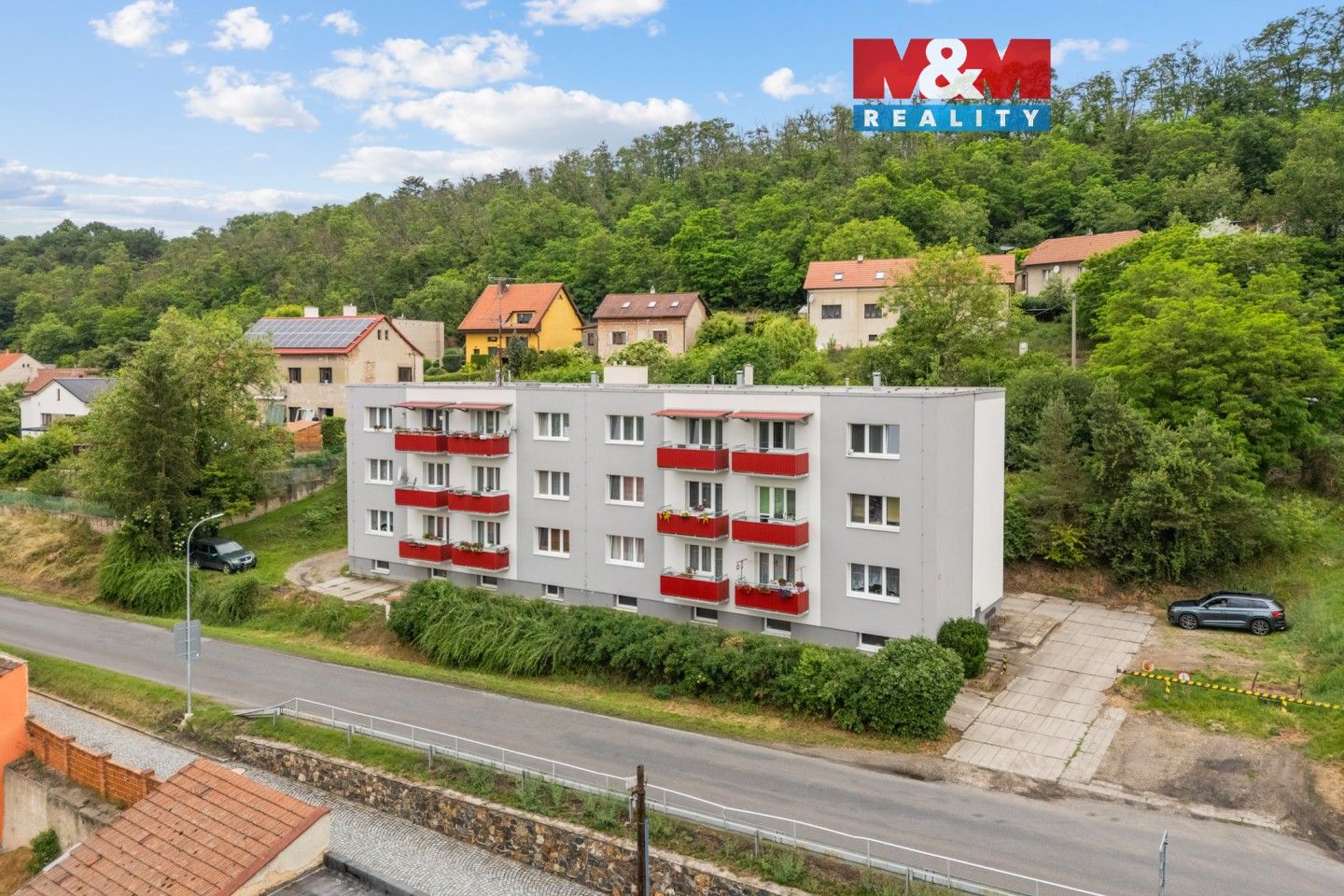 Prodej bytu 3+1 68 m² - foto 1