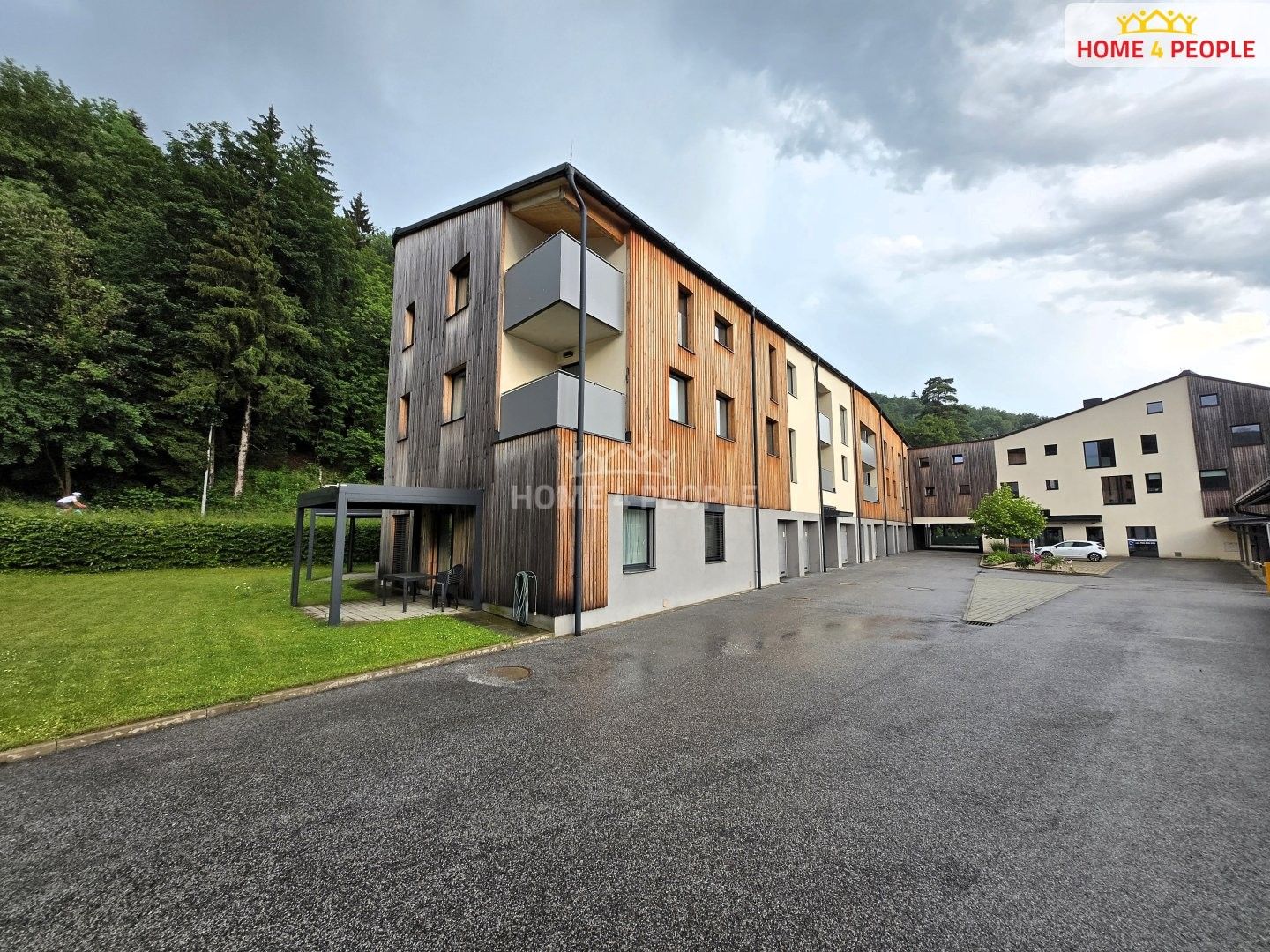 Pronájem bytu 3+1 80 m² - foto 18