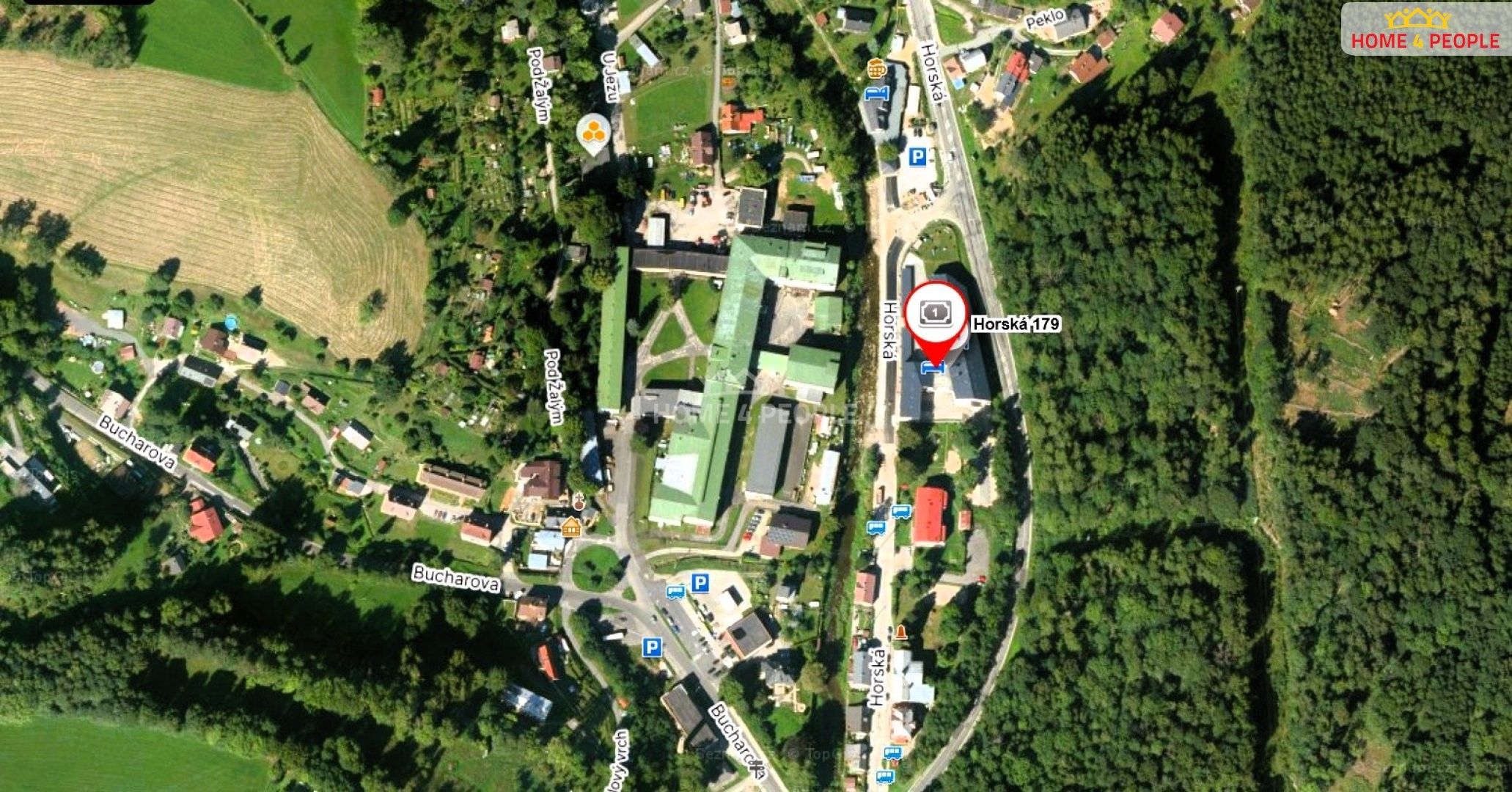 Pronájem bytu 3+1 80 m² - foto 24
