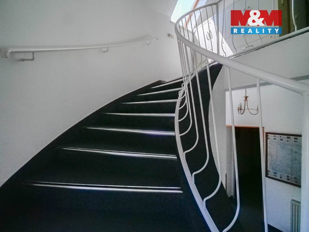 Prodej komerčního prostoru 716 m² - foto 23