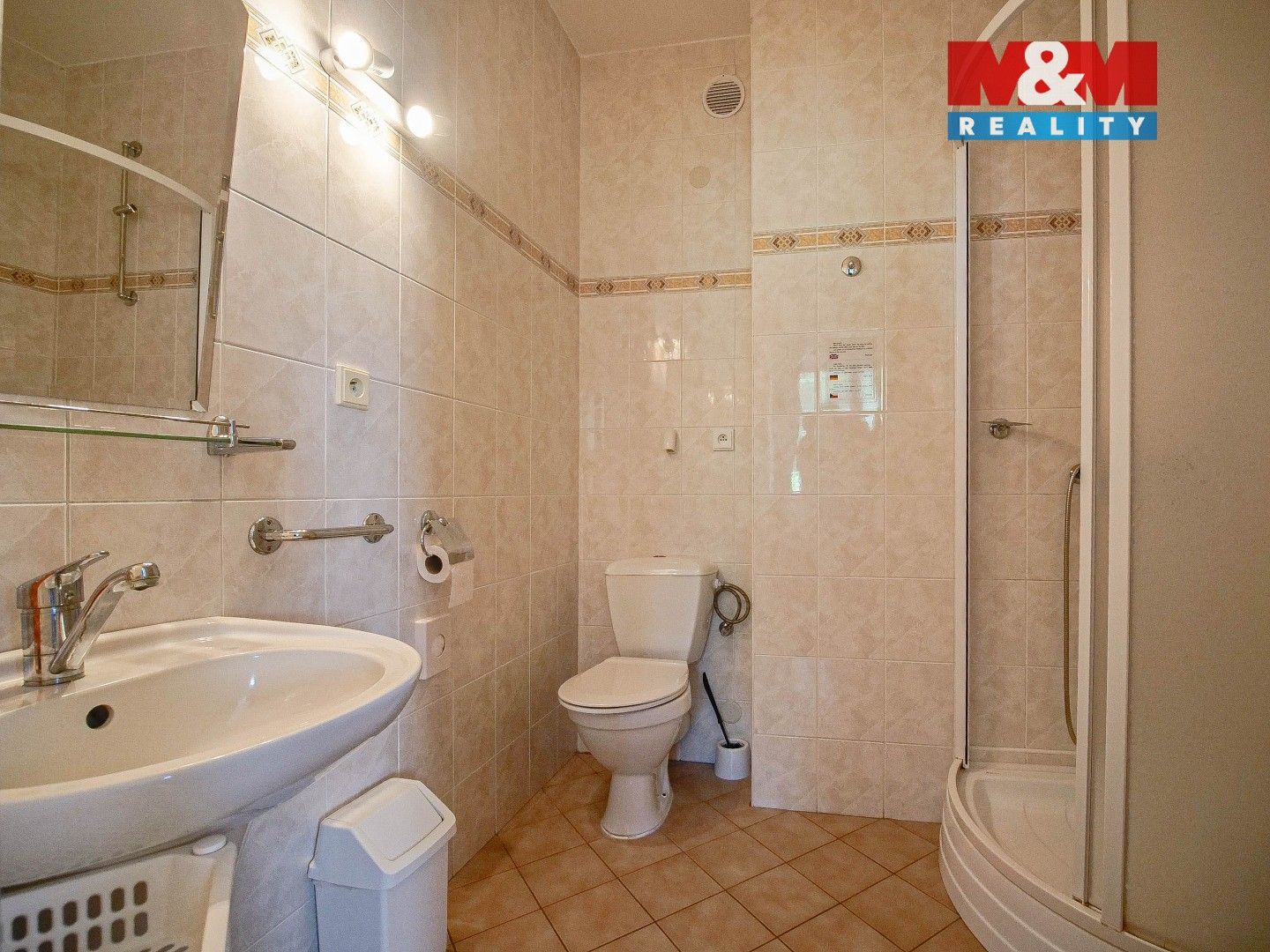 Prodej komerčního prostoru 716 m² - foto 19