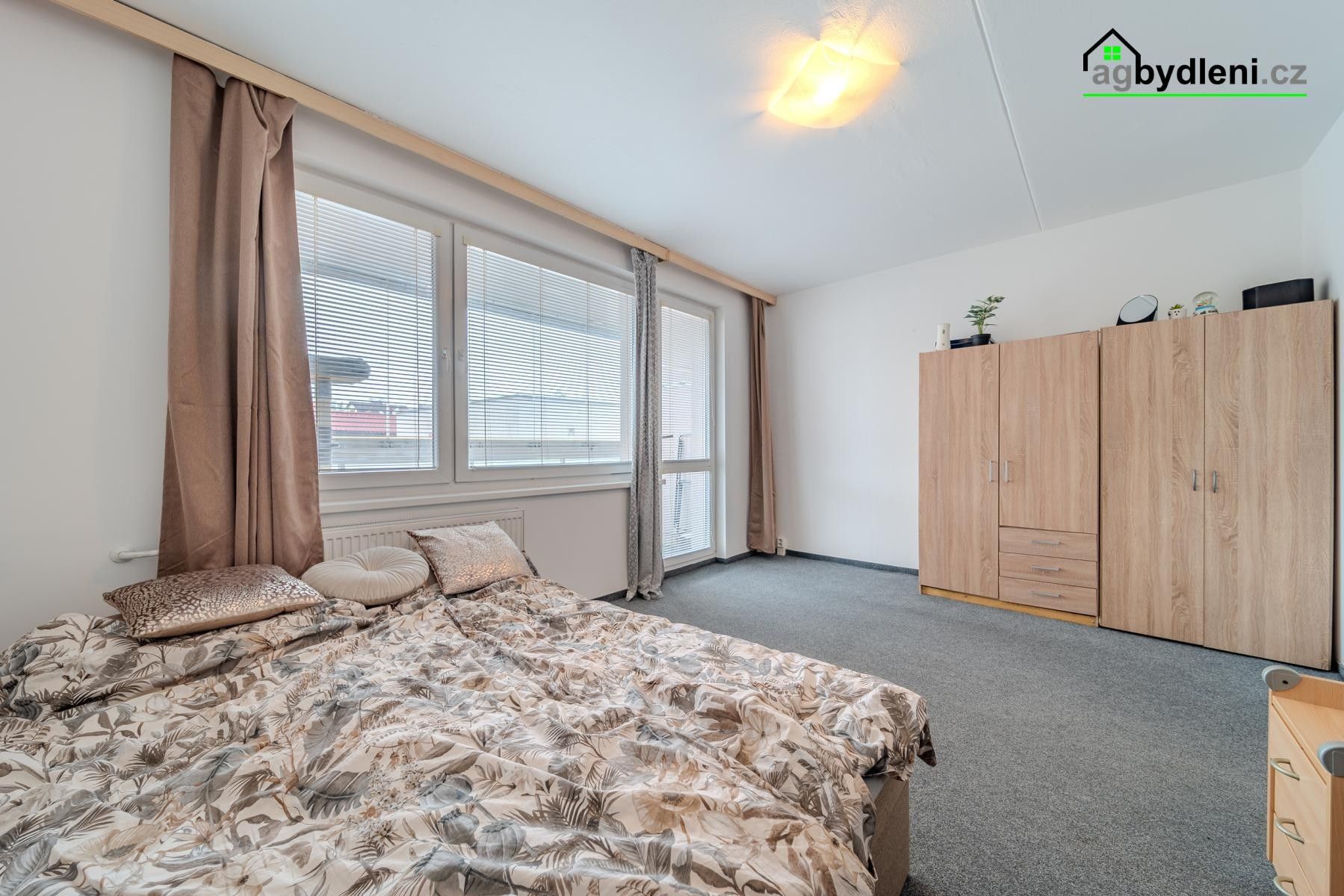 Prodej bytu 1+1 32 m² - foto 1