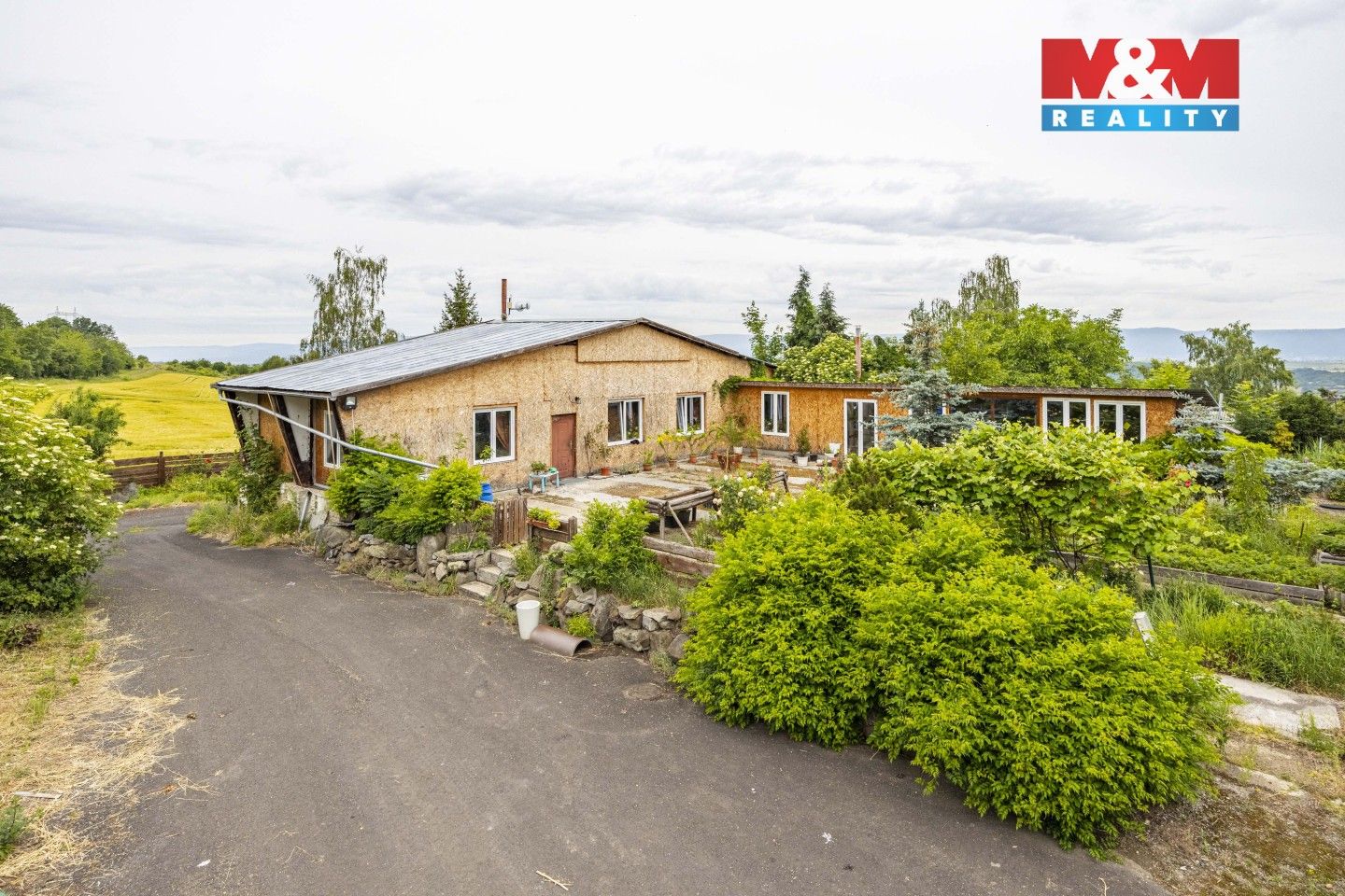 Prodej nemovitosti 3835 m² - foto 1