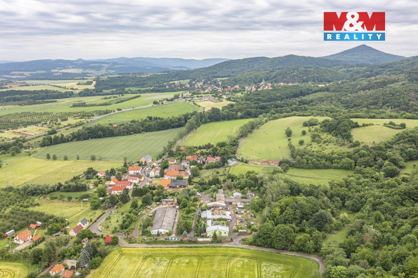 Prodej nemovitosti 3835 m² - foto 3