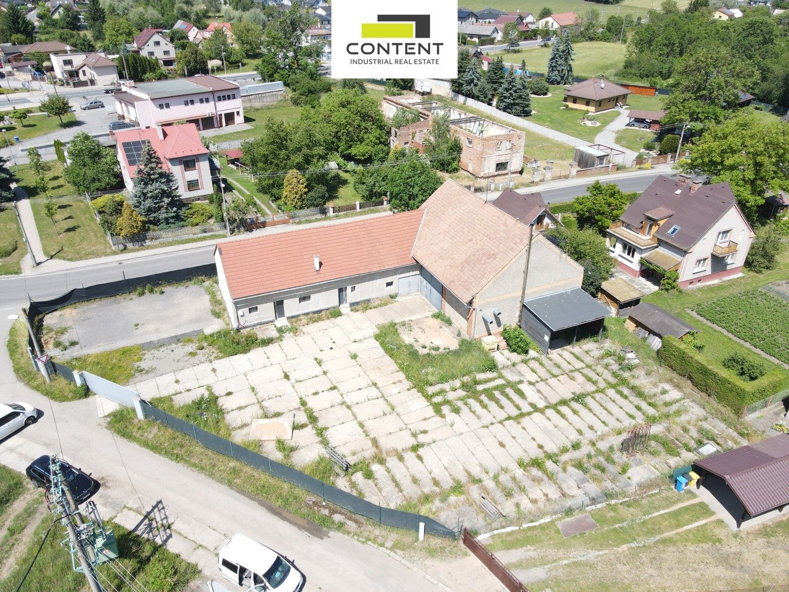 Pronájem komerčního prostoru 1618 m² - foto 1