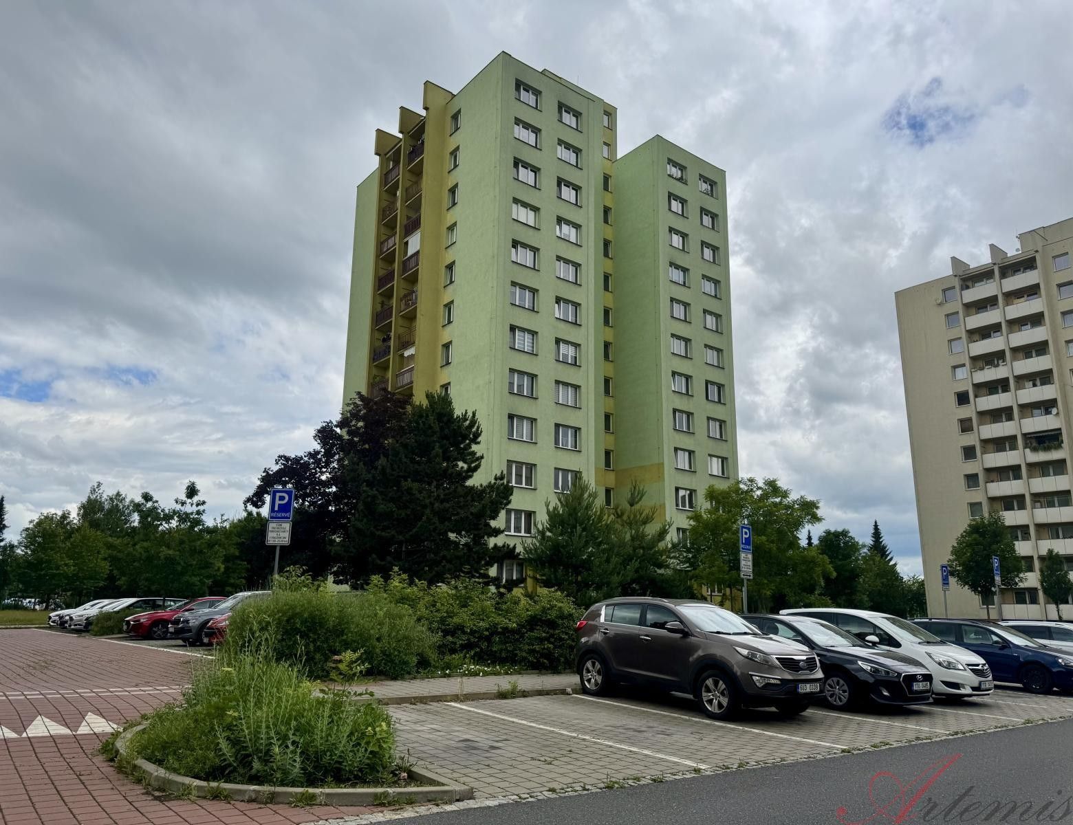 Prodej bytu 1+kk 27 m² - foto 1
