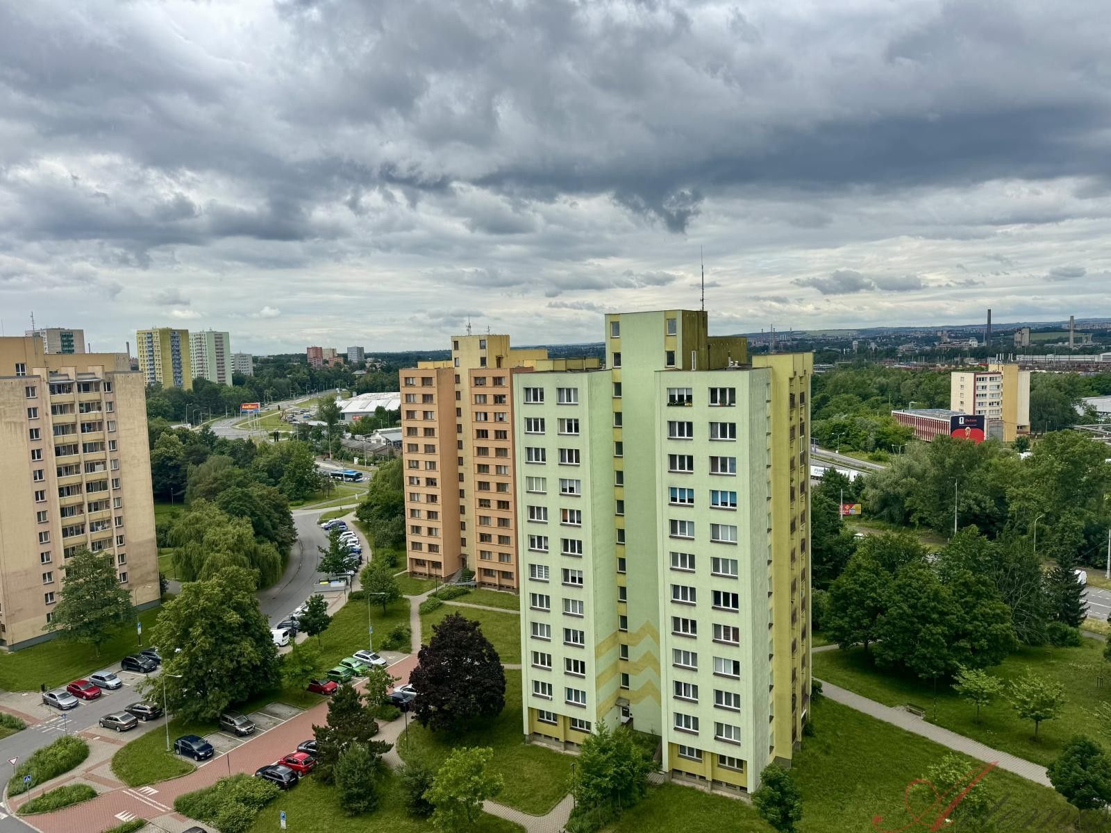 Prodej bytu 1+kk 27 m² - foto 2