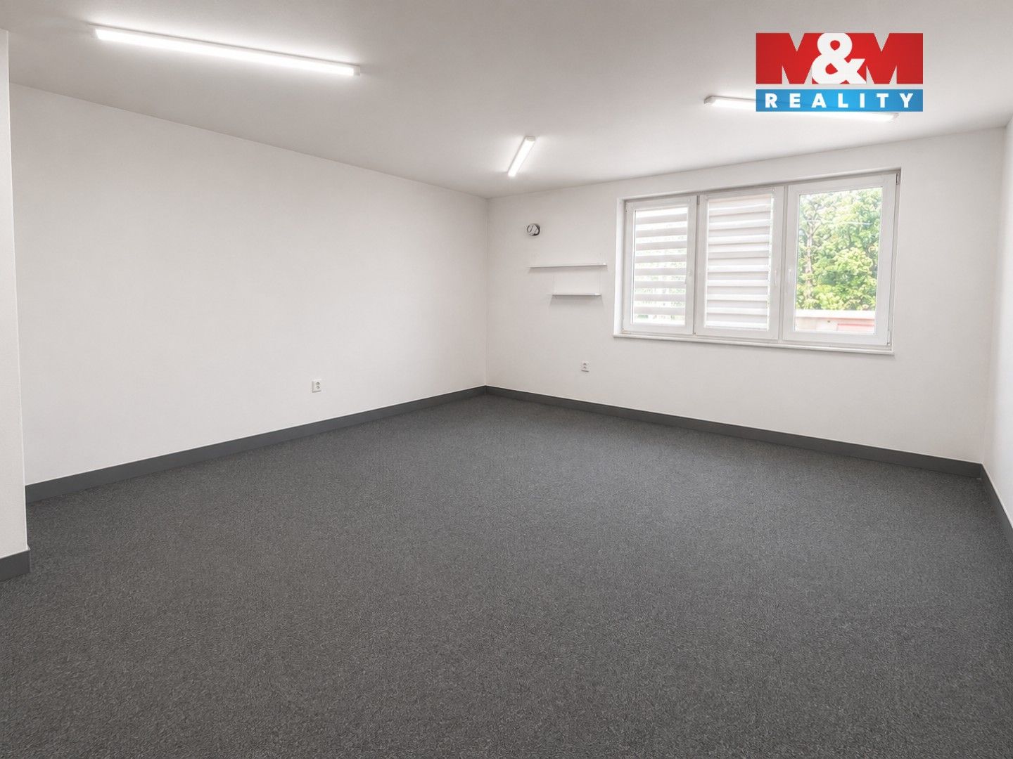 Pronájem komerčního prostoru 133 m² - foto 7