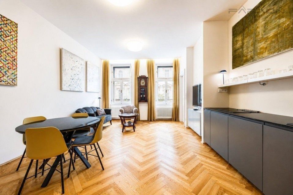 Prodej bytu 2+kk 62 m² - foto 1