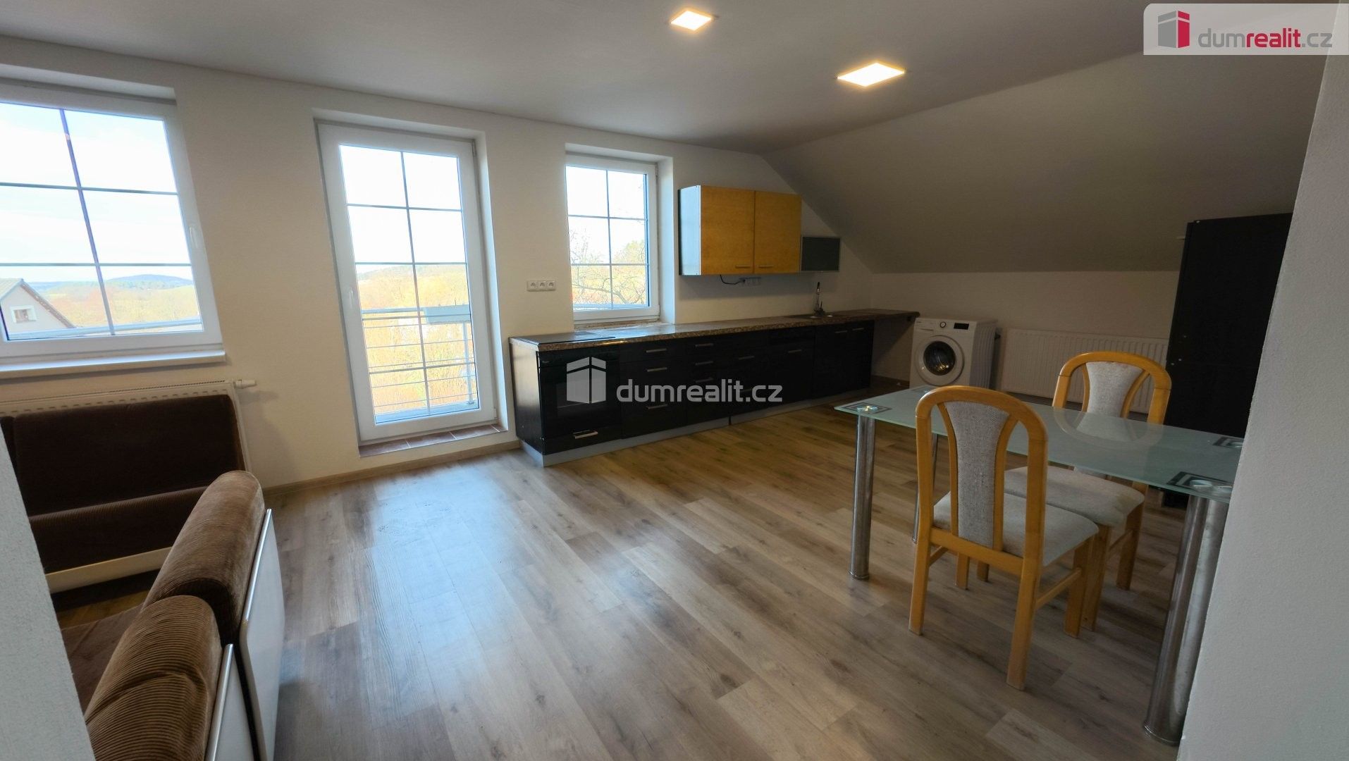 Prodej domu 300 m² - foto 16