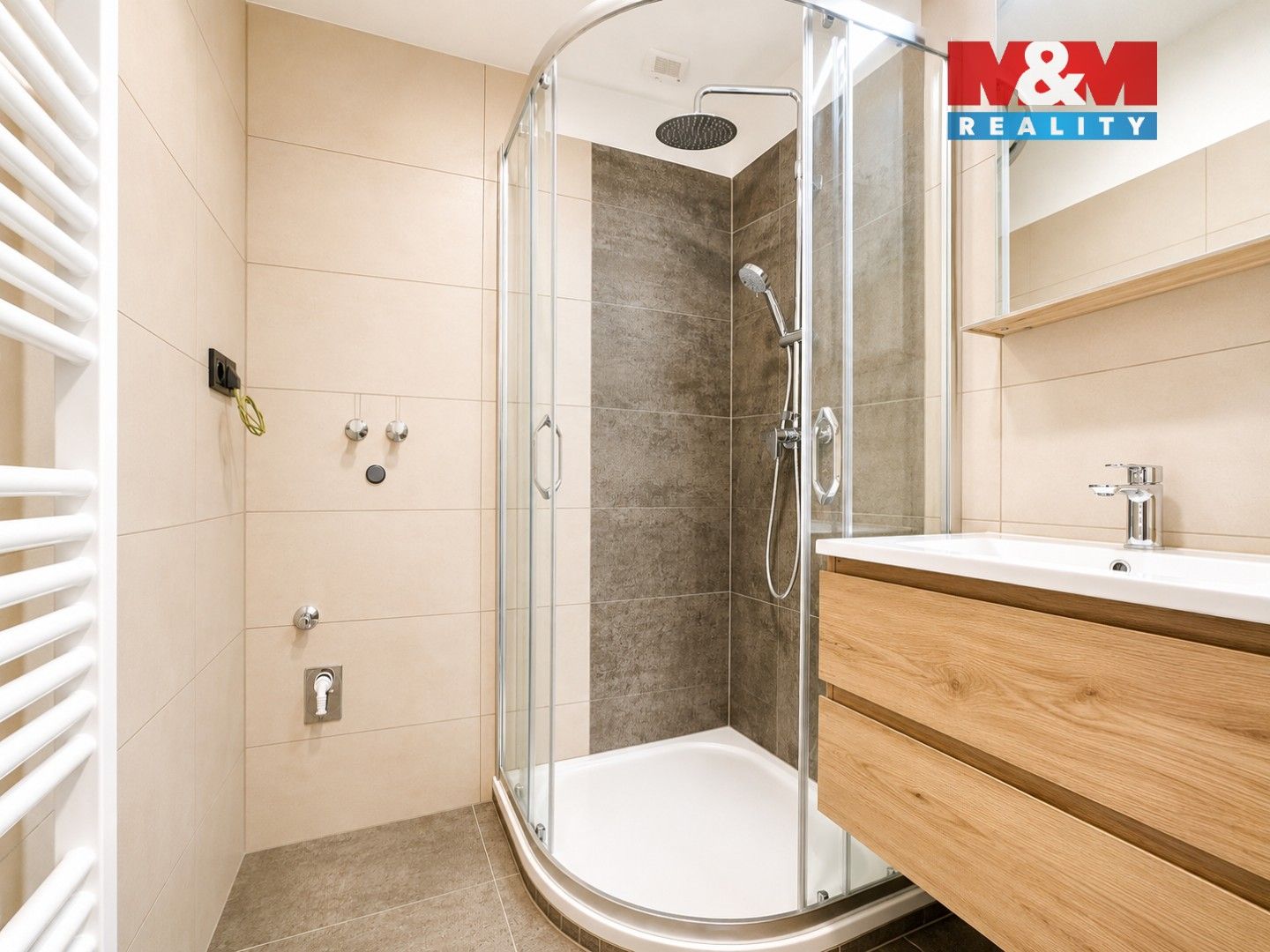 Pronájem bytu 3+1 62 m² - foto 2