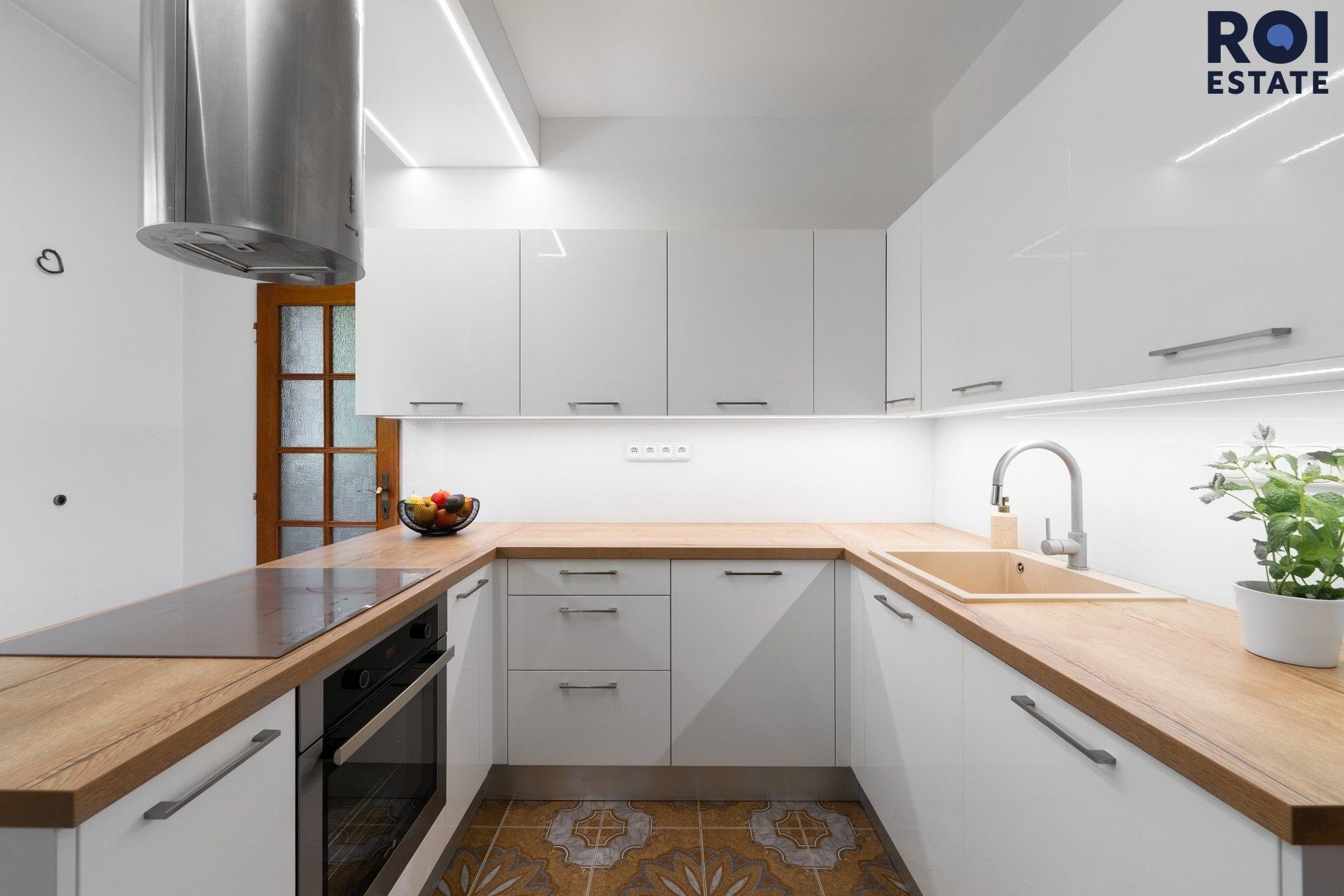 Prodej domu 385 m² - foto 3