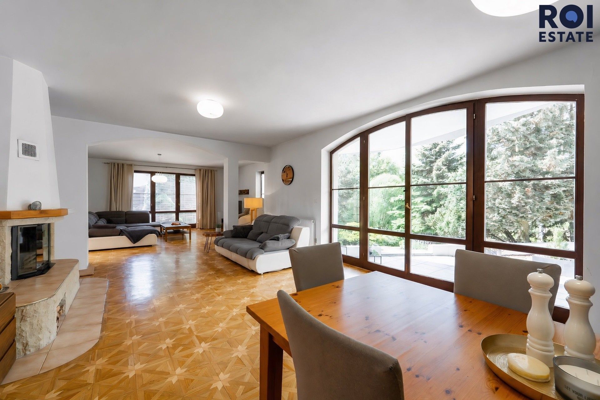 Prodej domu 385 m² - foto 4