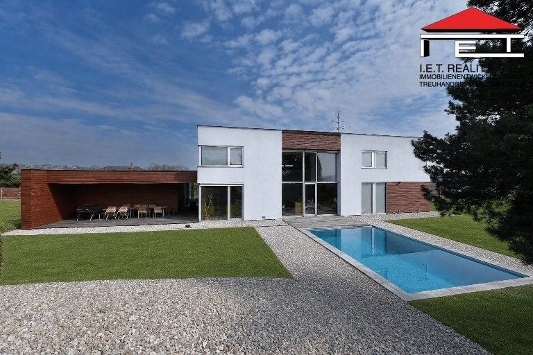 Prodej domu 325 m² - foto 4