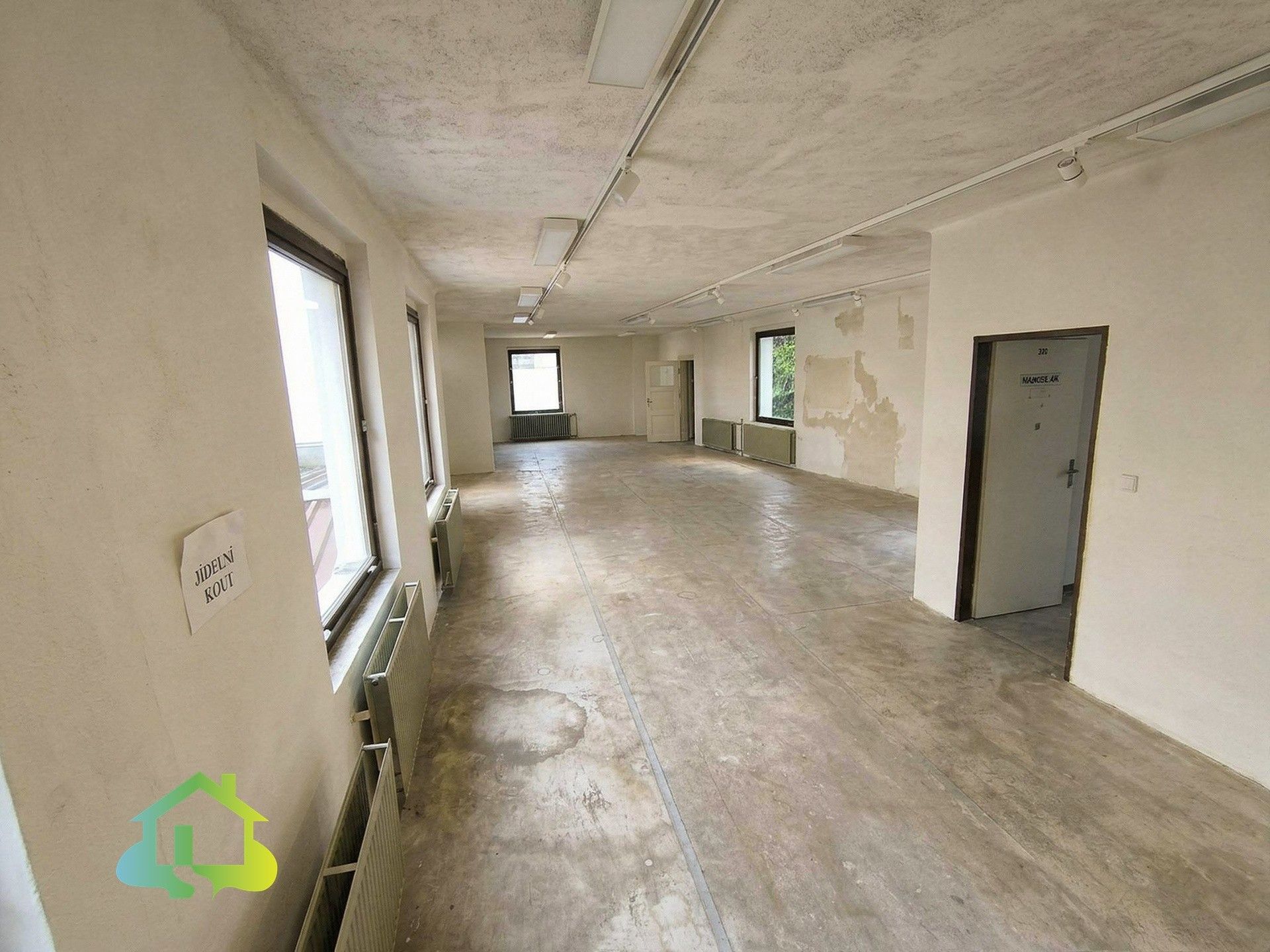 Prodej komerčního prostoru 540 m² - foto 5