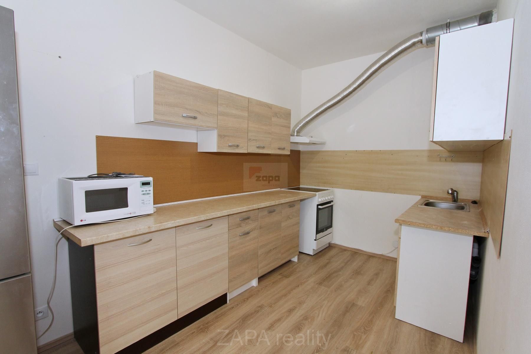 Pronájem bytu 2+kk 52 m² - foto 3