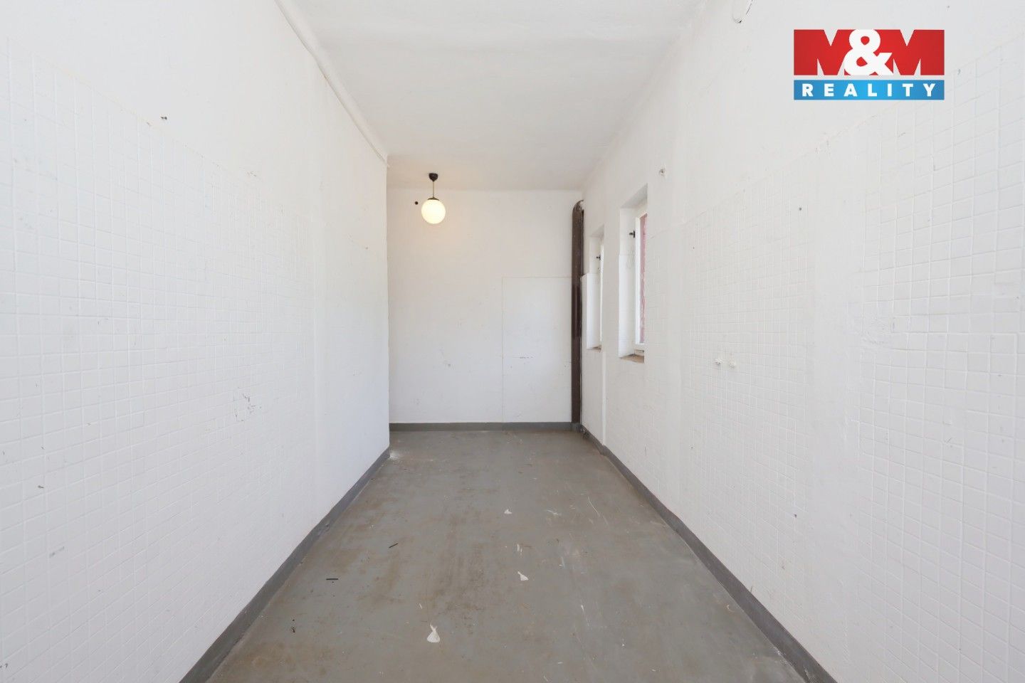 Pronájem komerčního prostoru 111 m² - foto 4