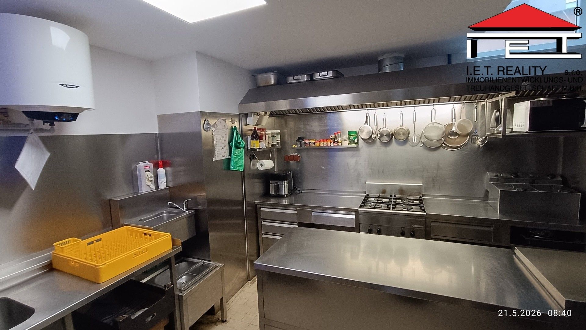 Pronájem komerčního prostoru 153 m² - foto 15