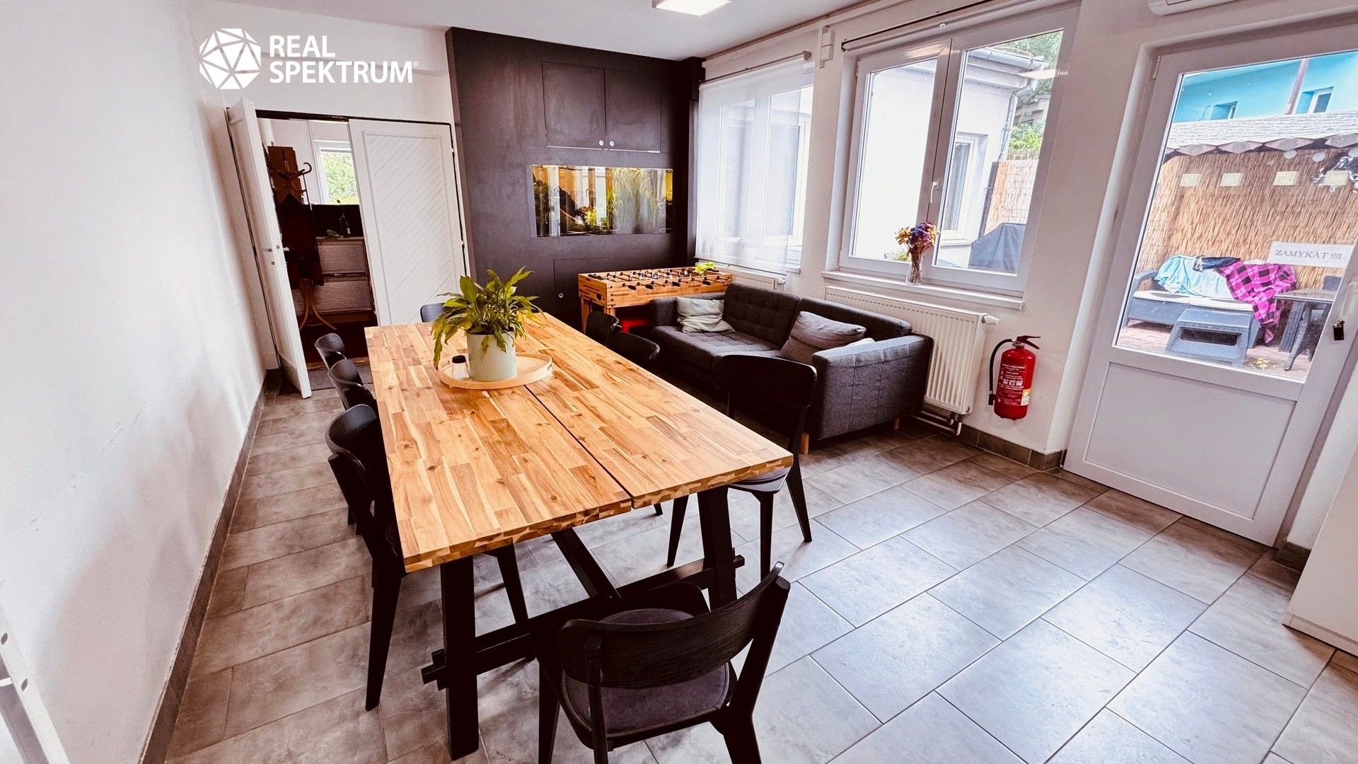 Pronájem komerčního prostoru 407 m² - foto 9