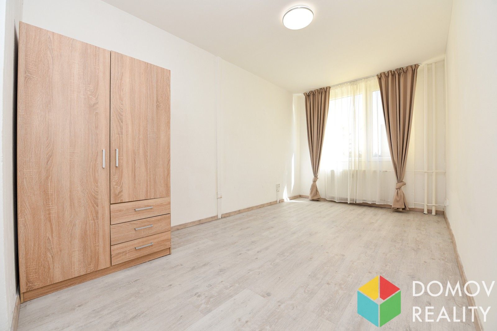 Pronájem bytu 3+1 78 m² - foto 1