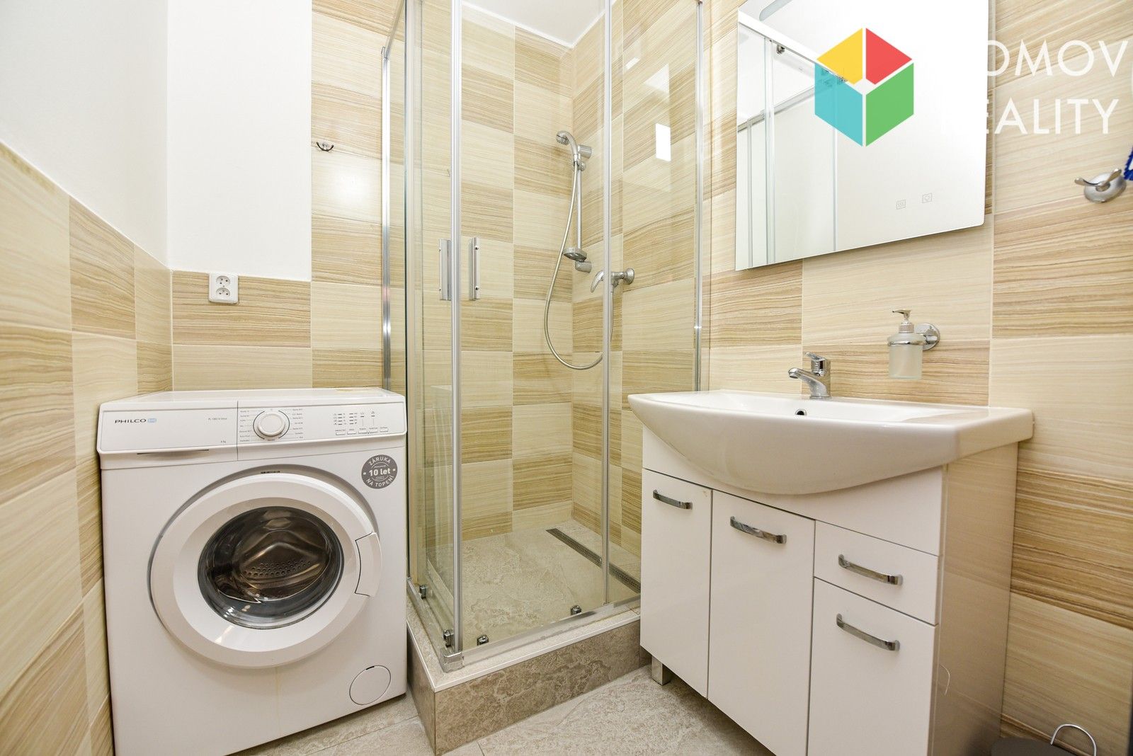Pronájem bytu 3+1 78 m² - foto 11