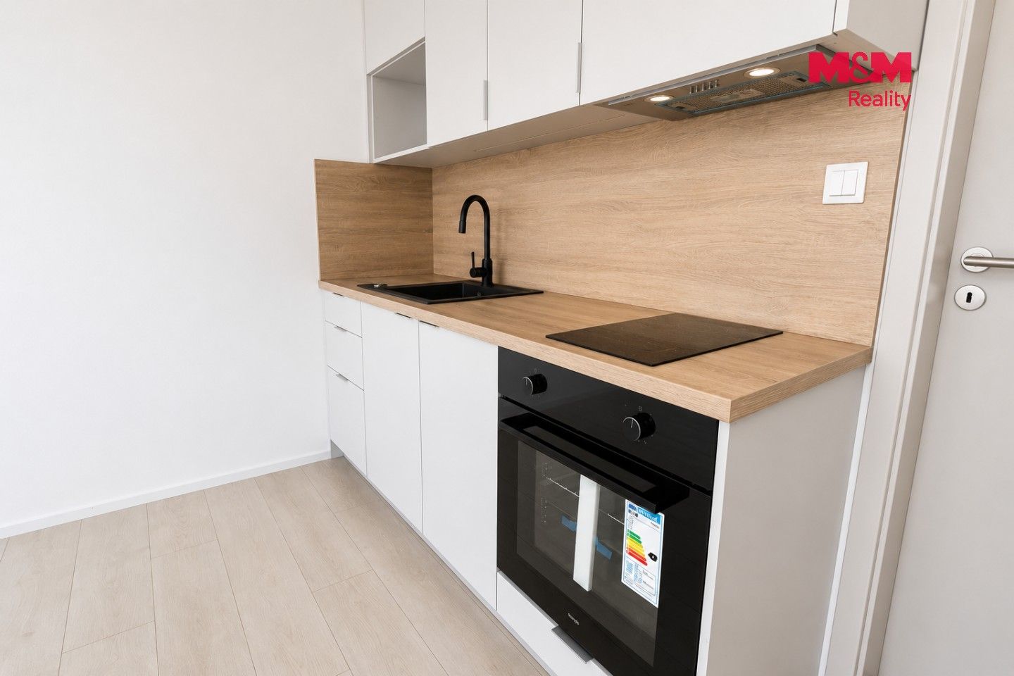 Pronájem bytu 1+kk 30 m² - foto 3