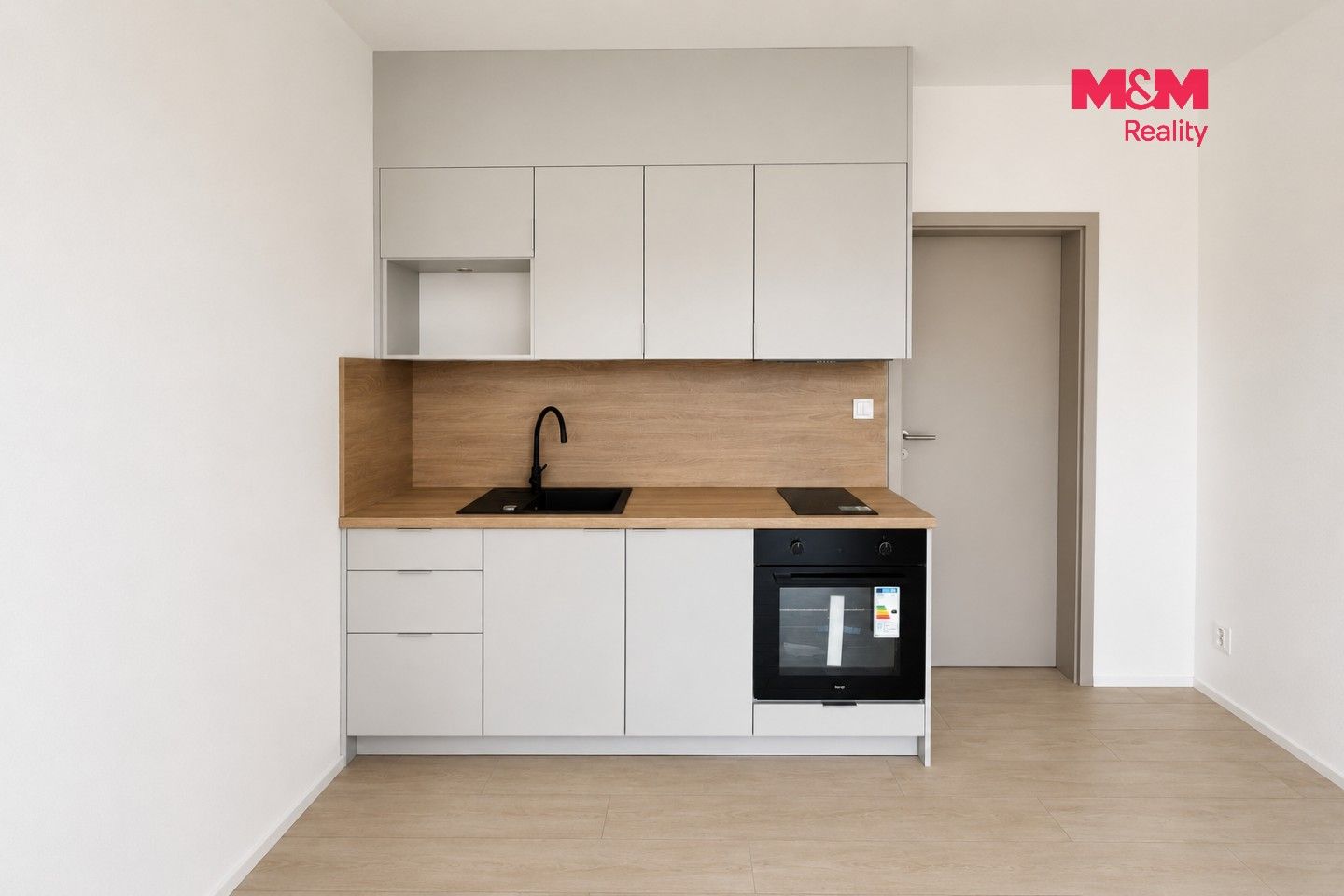 Pronájem bytu 1+kk 30 m² - foto 4