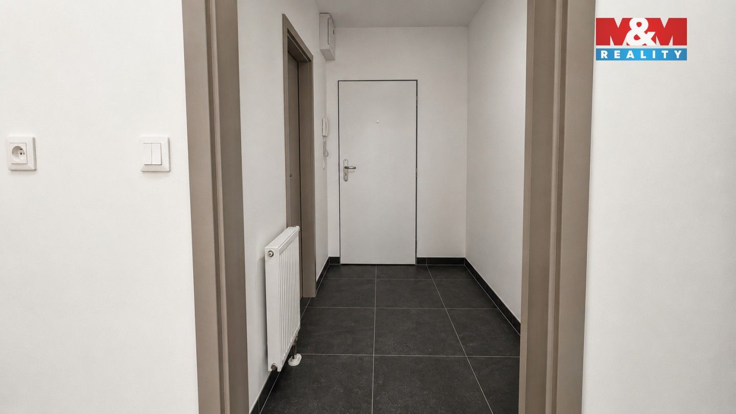 Pronájem bytu 1+kk 30 m² - foto 9