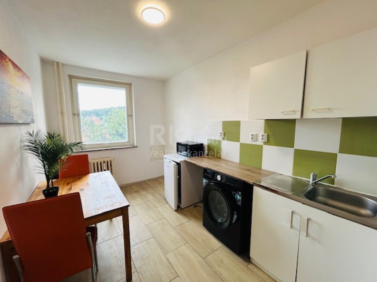 Prodej bytu 2+kk 30 m² - foto 1
