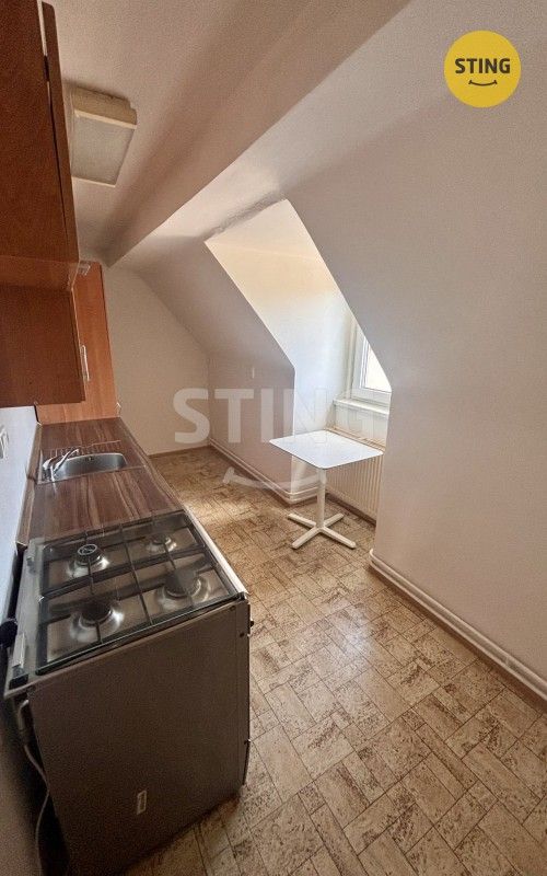 Pronájem bytu 2+1 56 m² - foto 7