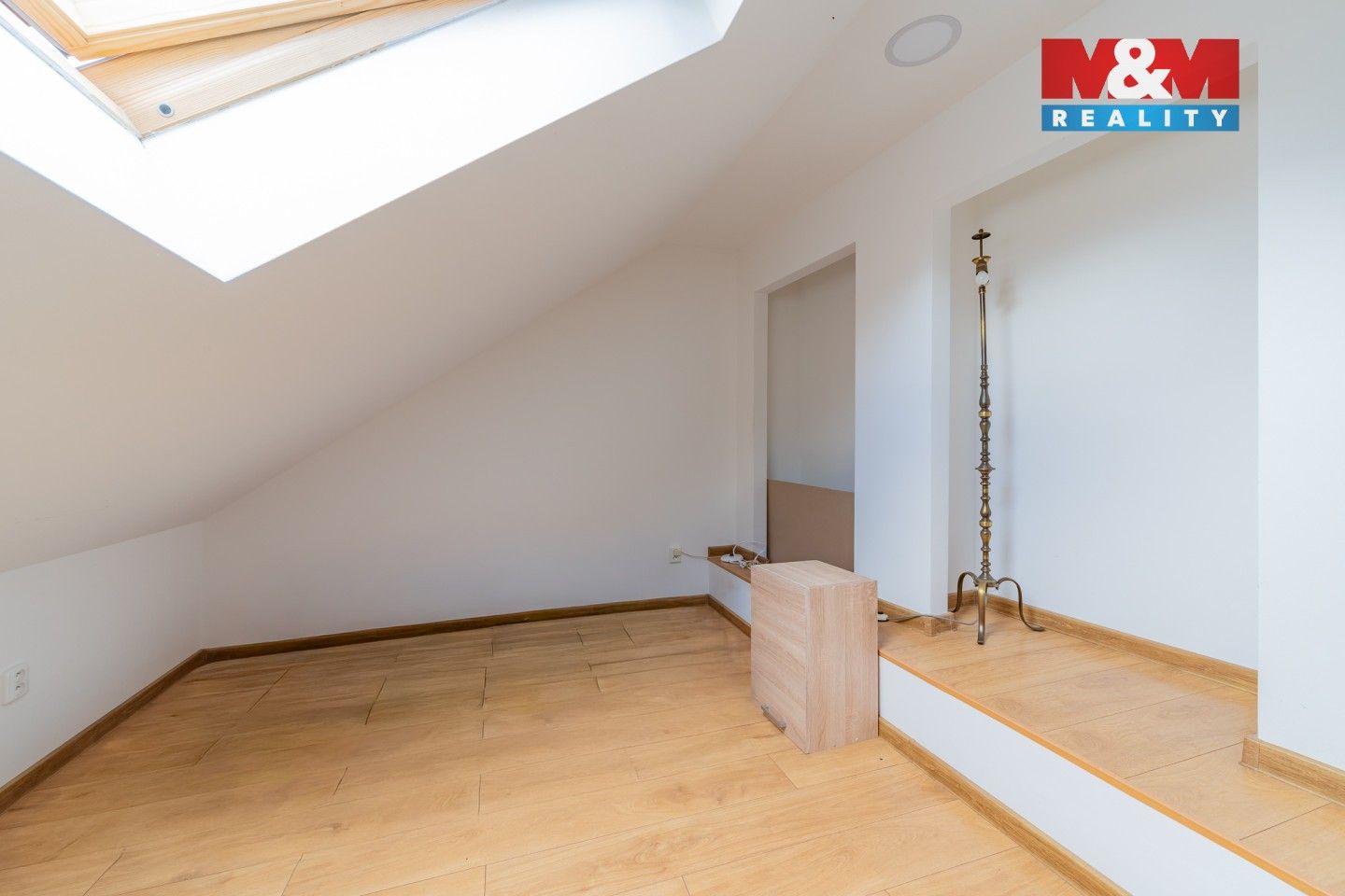 Pronájem bytu 200 m² - foto 16
